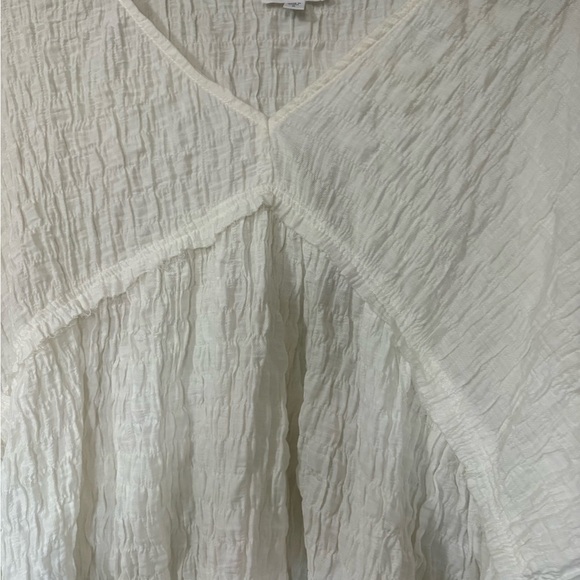Mittoshop white size small Lagenlook v neck top w/ balloon sleeves. Raw edges - Picture 14 of 15
